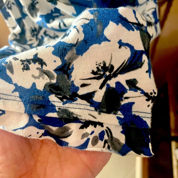 American Eagle Outfitters Flower Print with side Ribbon Bow Pleated Tank Top - Picture 10 of 11